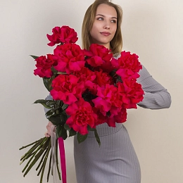 Букет из 19 красных французских роз №2356