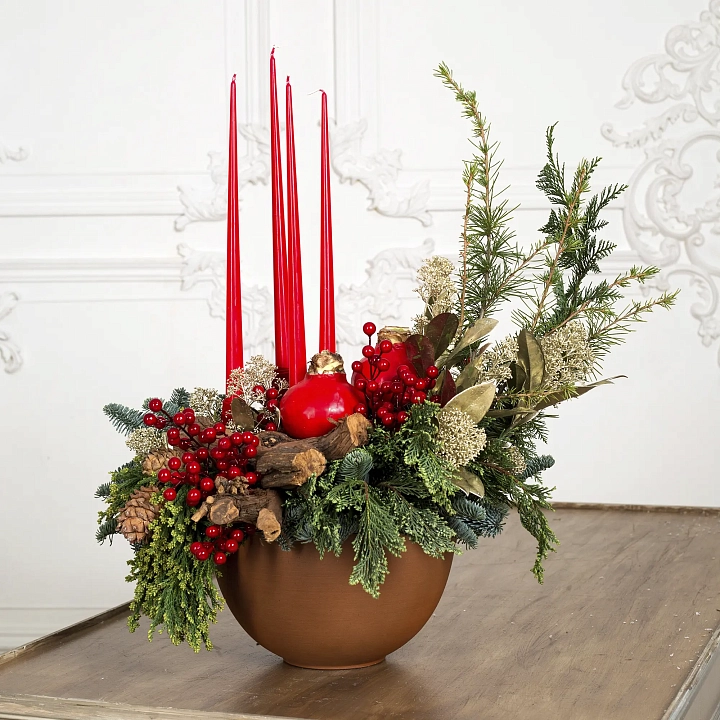 Рождественская композиция с красными свечами №2300