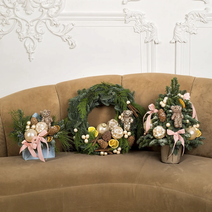 Рождественский бандл красного цвета с сушками №2314