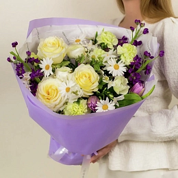 Букет из ромашек, маттиол и нарциссов №2346