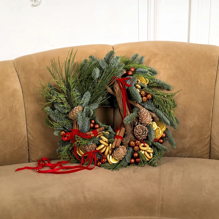 Рождественская композиция венок с сушками №2308