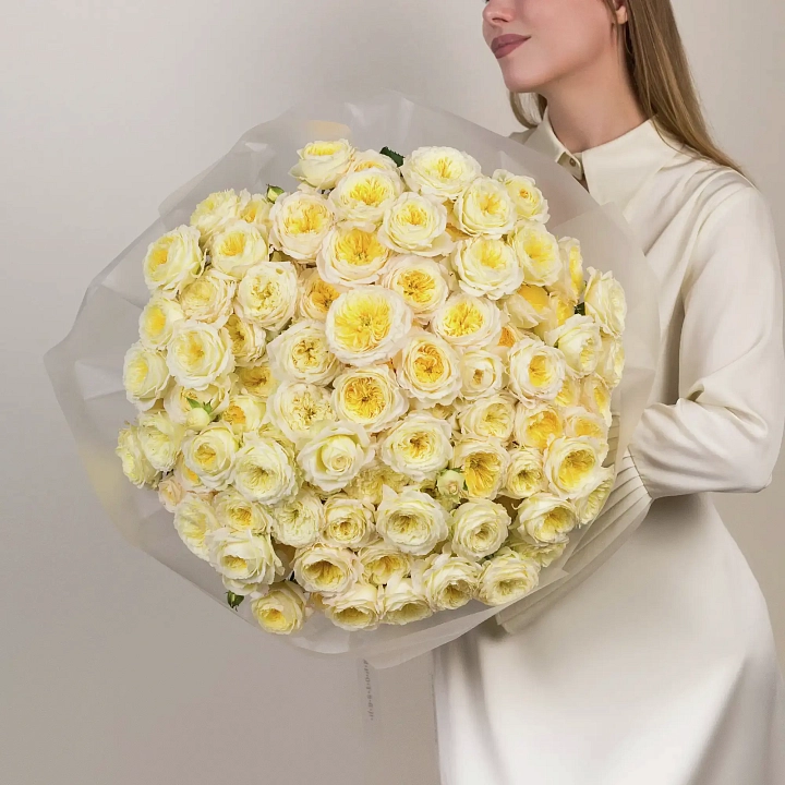 Букет из 35 желтых кустовых роз №2328