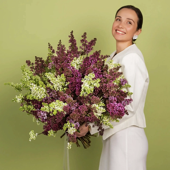 Большой букет из сирени №2399