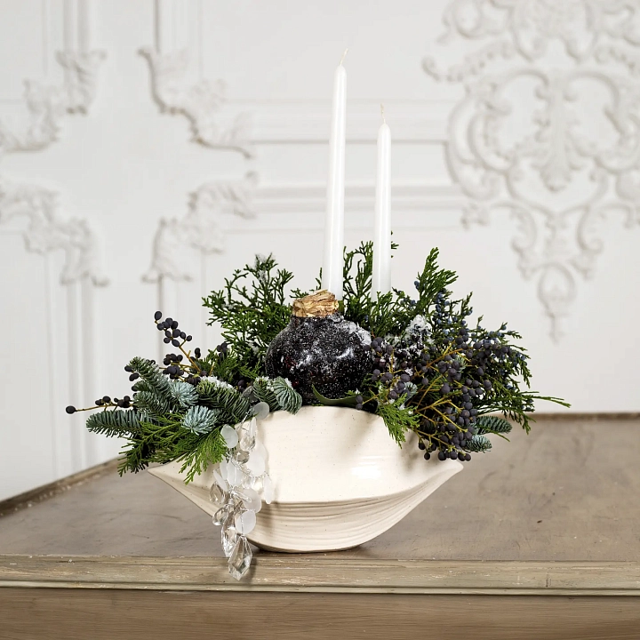 Рождественская композиция с белыми свечами №2302