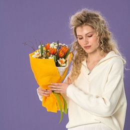 Букет из тюльпанов, маттиолы и нарциссов №2057