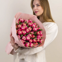 Букет из 49 коралловых тюльпанов №2363