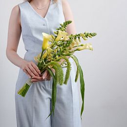 Букет из калл, дигиталиса и анигозантуса №2183