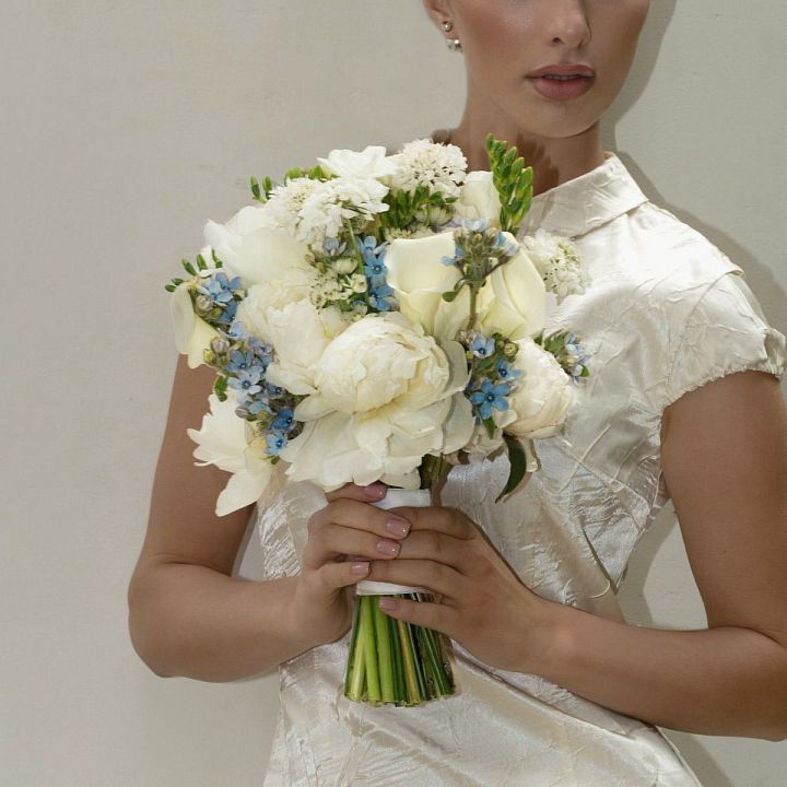 Букет из пионов, калл и оксипеталума №2195